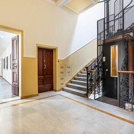 San Marco White Appartamento Luxury Con Garage Su Richiesta Firenze Kültér fotó