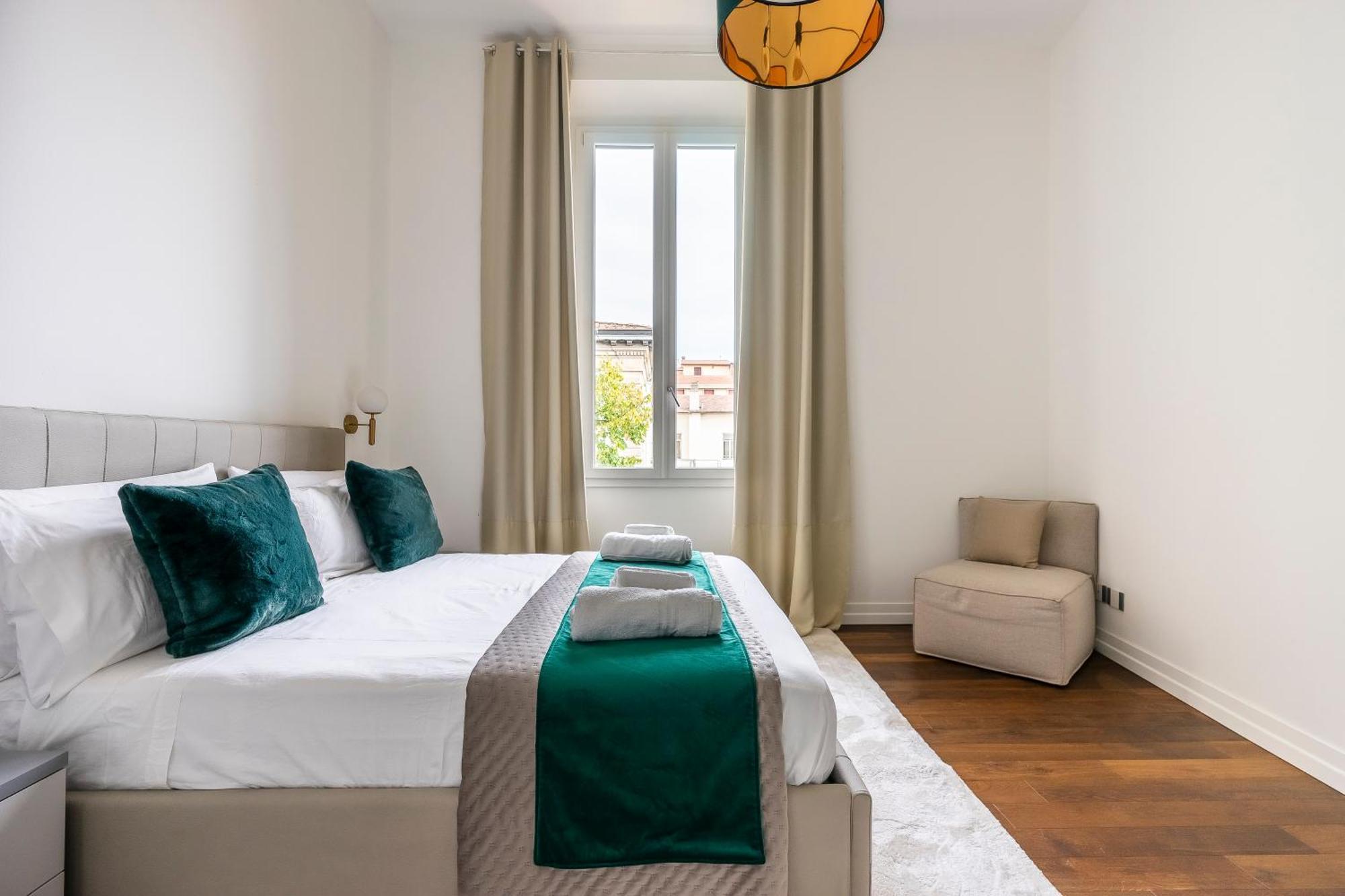 San Marco White Appartamento Luxury Con Garage Su Richiesta Firenze Kültér fotó